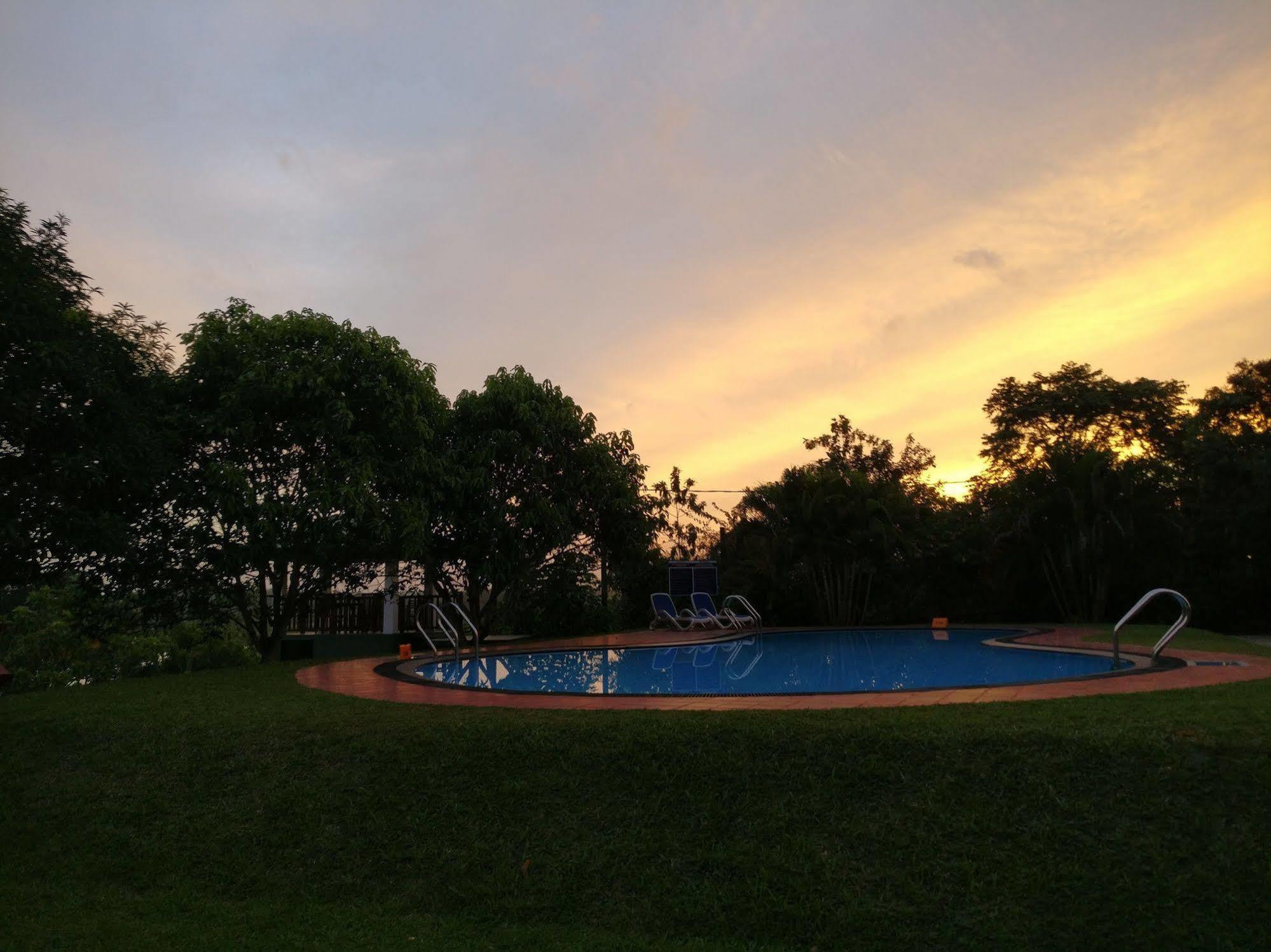 Oriole Villas Бентота Экстерьер фото